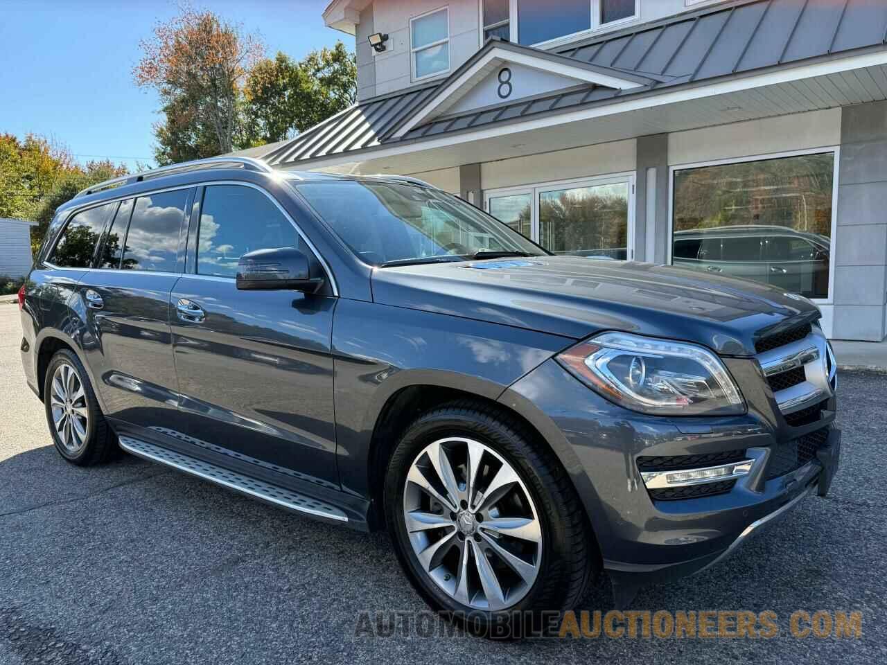 4JGDF6EE1FA606008 MERCEDES-BENZ GL-CLASS 2015