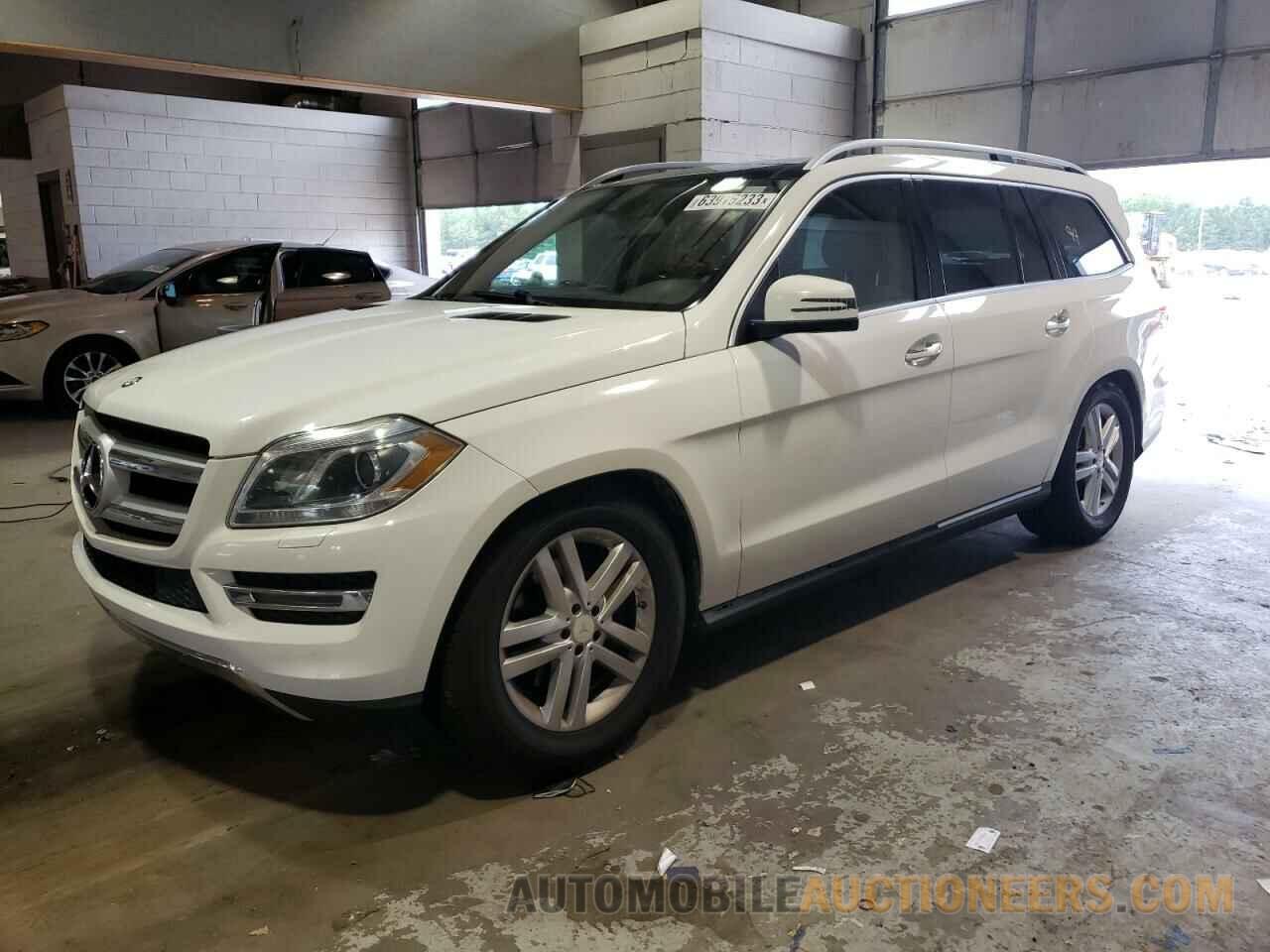 4JGDF6EE1GA679929 MERCEDES-BENZ GL-CLASS 2016