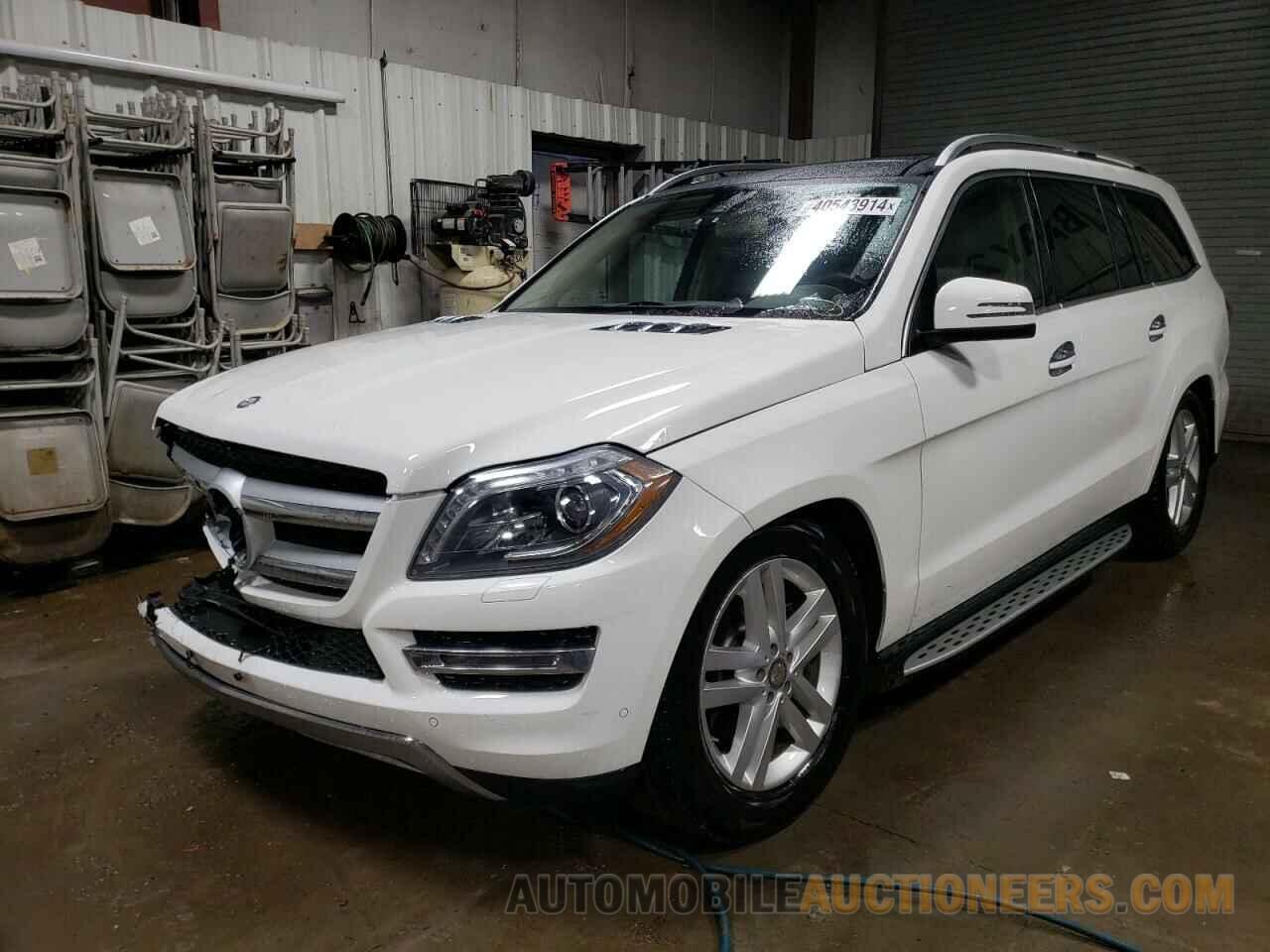 4JGDF6EE1GA707194 MERCEDES-BENZ GL-CLASS 2016