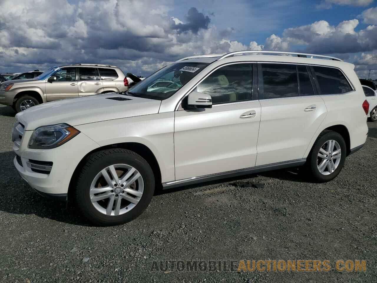 4JGDF6EE2FA531352 MERCEDES-BENZ GL-CLASS 2015