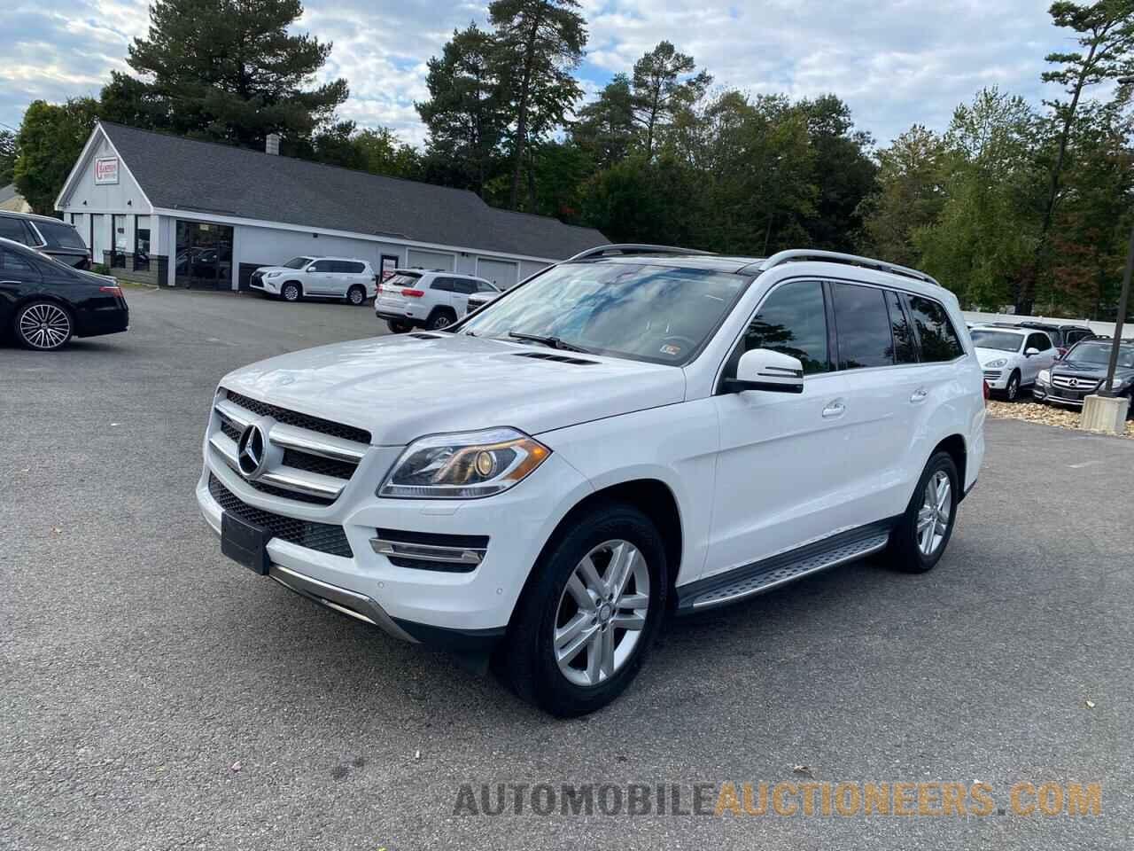 4JGDF6EE3FA493419 MERCEDES-BENZ GL-CLASS 2015