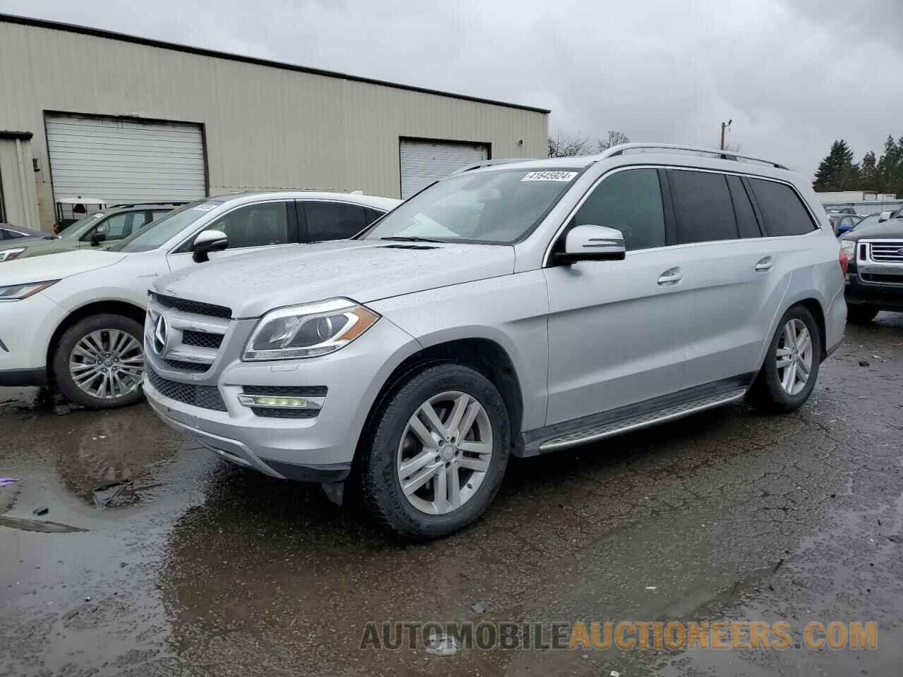 4JGDF6EE3FA503253 MERCEDES-BENZ GL-CLASS 2015