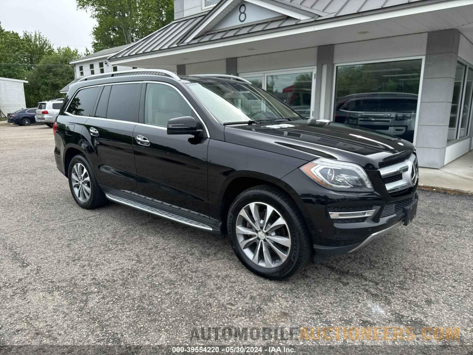 4JGDF6EE3FA519257 MERCEDES-BENZ GL 2015