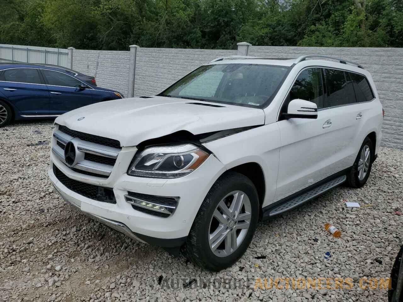 4JGDF6EE3FA555109 MERCEDES-BENZ GL-CLASS 2015