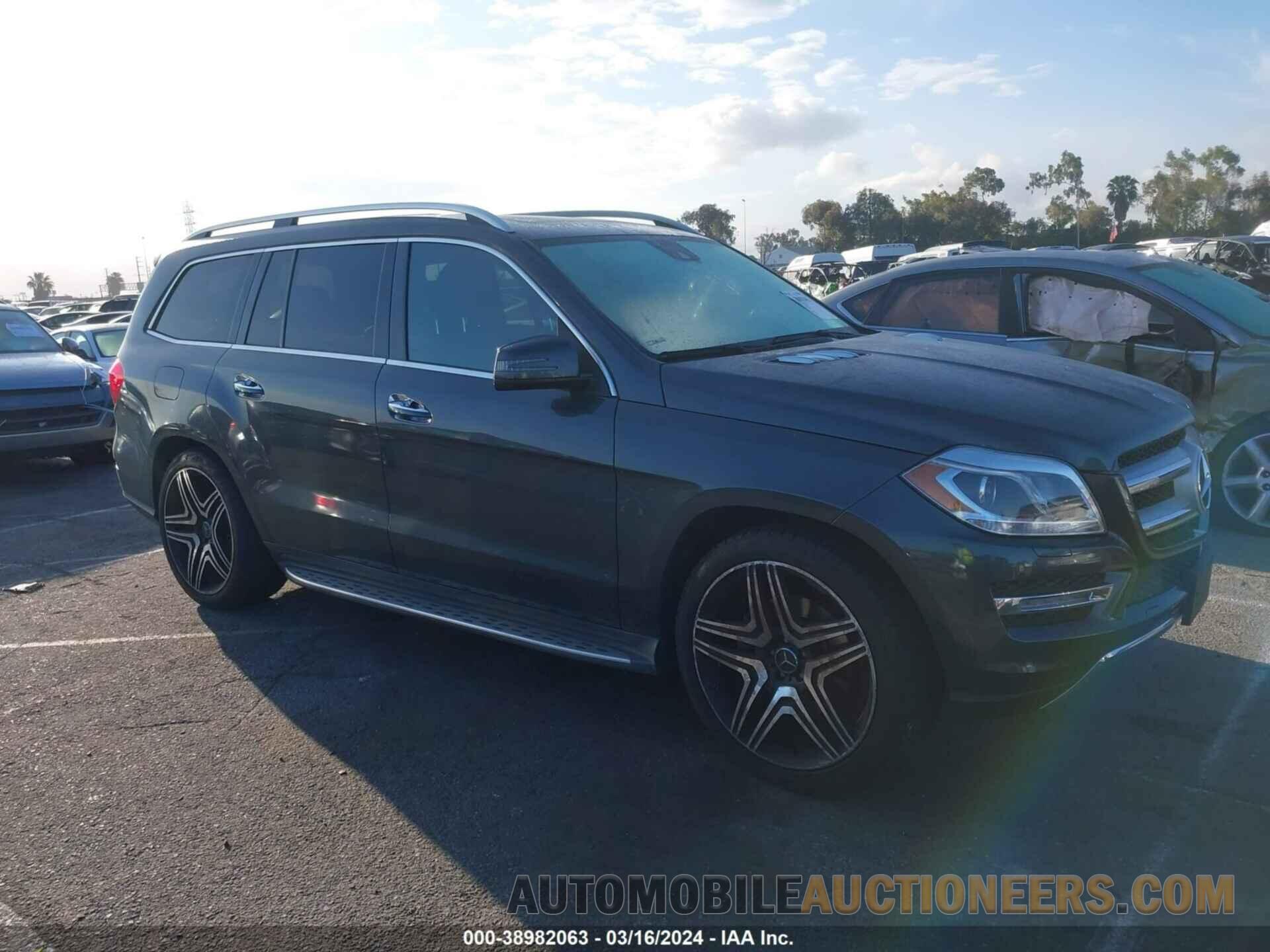 4JGDF6EE5FA554141 MERCEDES-BENZ GL 450 2015