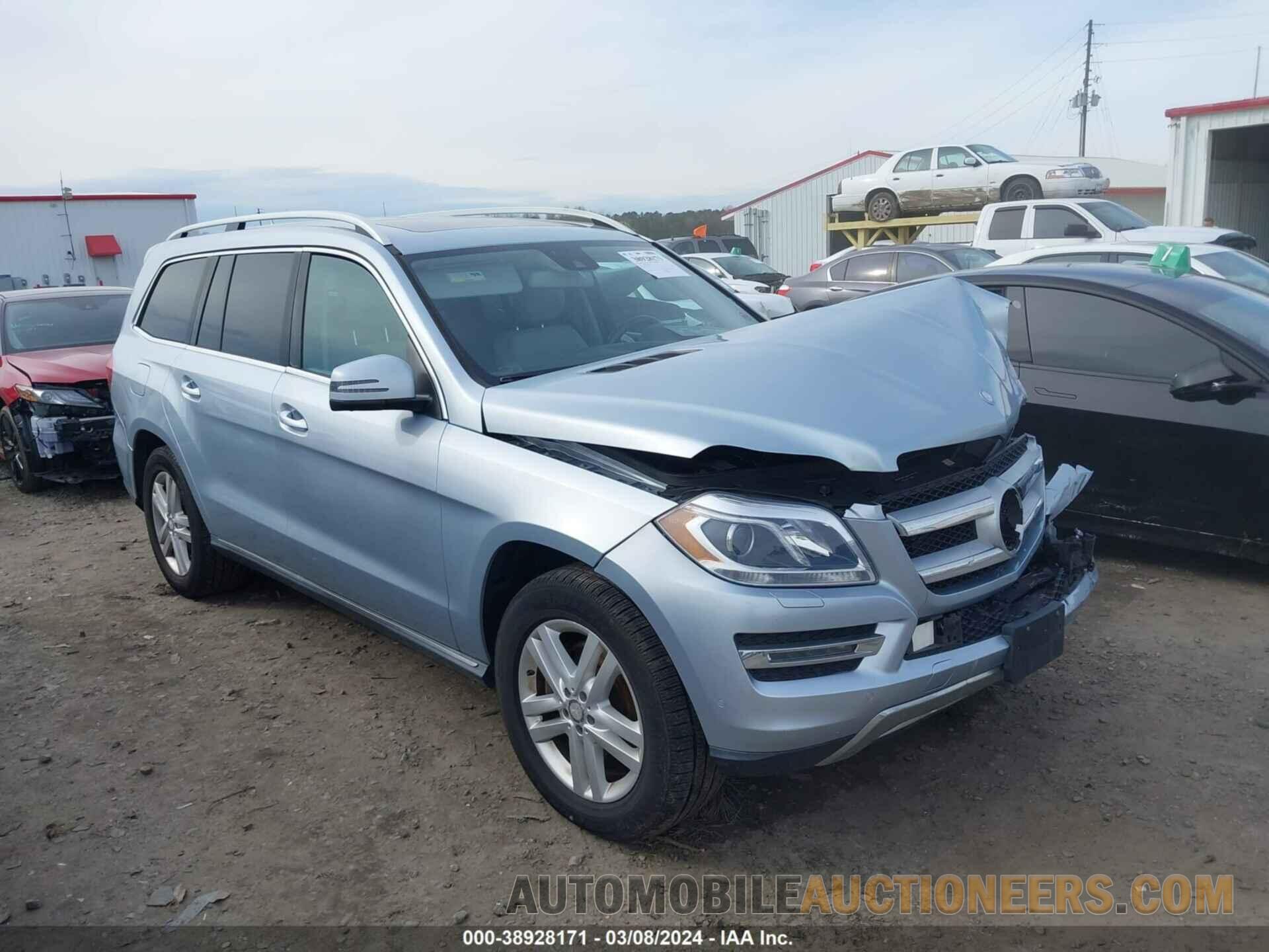 4JGDF6EE5FA598947 MERCEDES-BENZ GL 450 2015