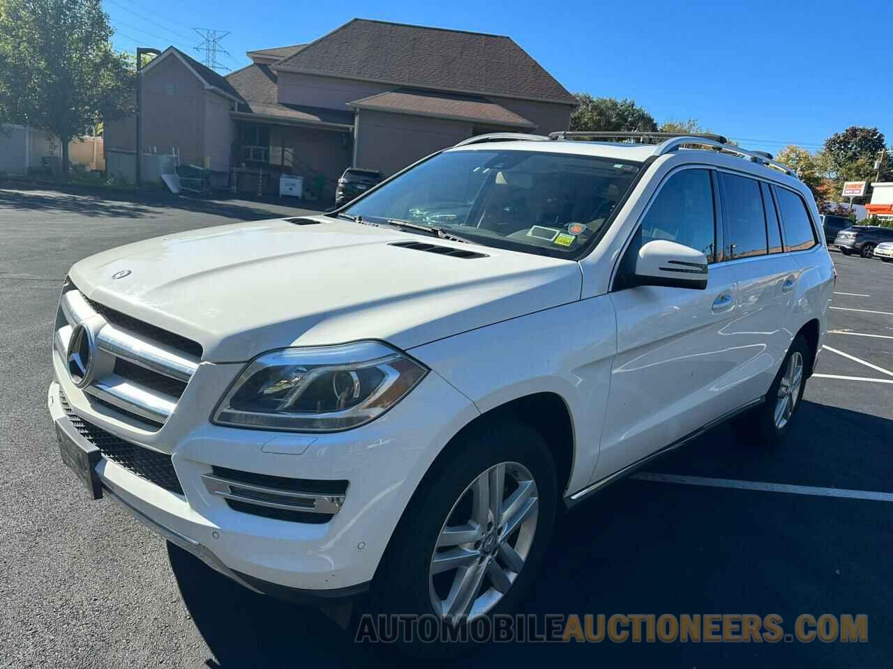 4JGDF6EE5GA679397 MERCEDES-BENZ GL-CLASS 2016