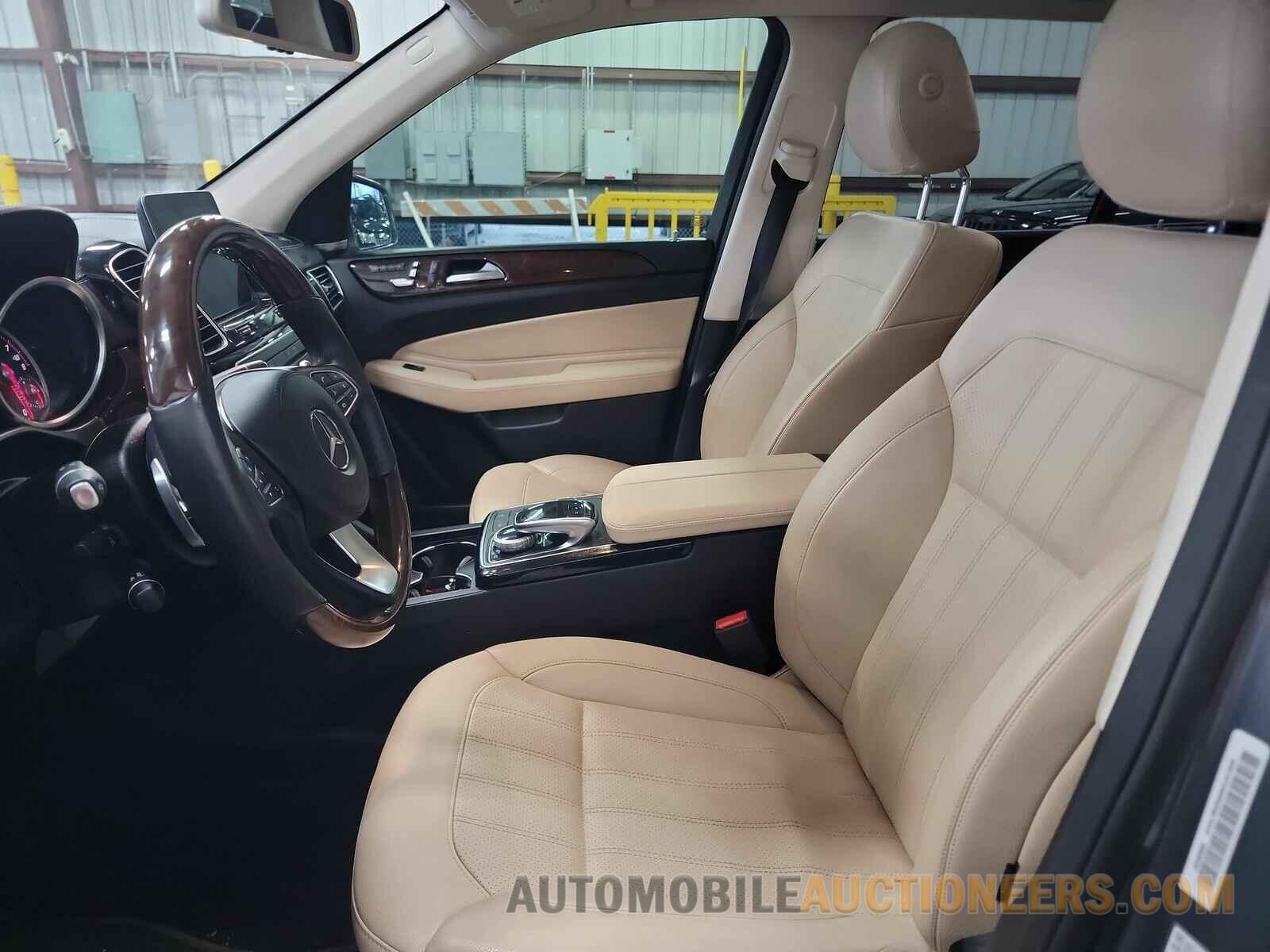 4JGDF6EE5JB037747 Mercedes-Benz GLS 2018