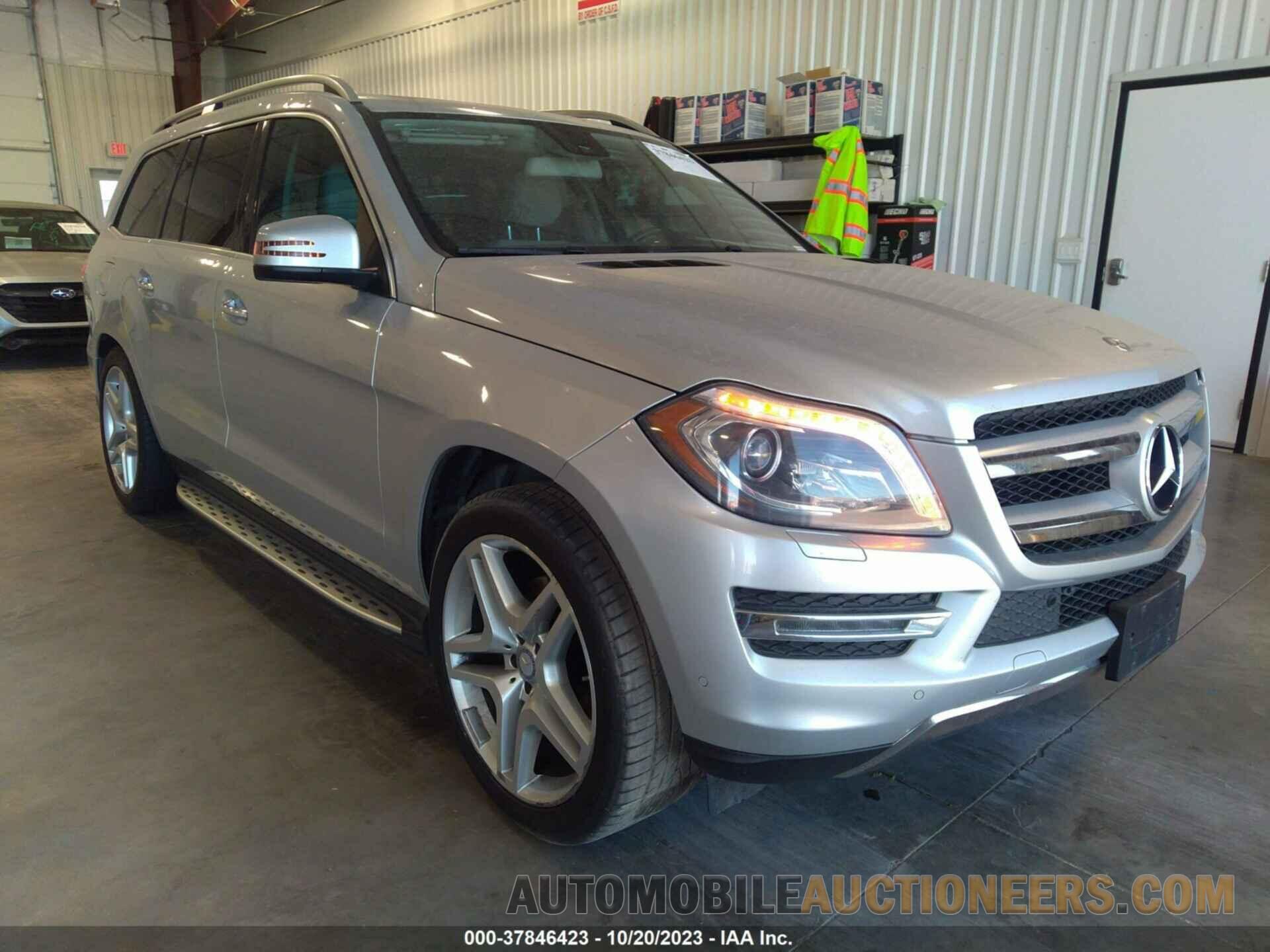 4JGDF6EE6FA450032 MERCEDES-BENZ GL 2015