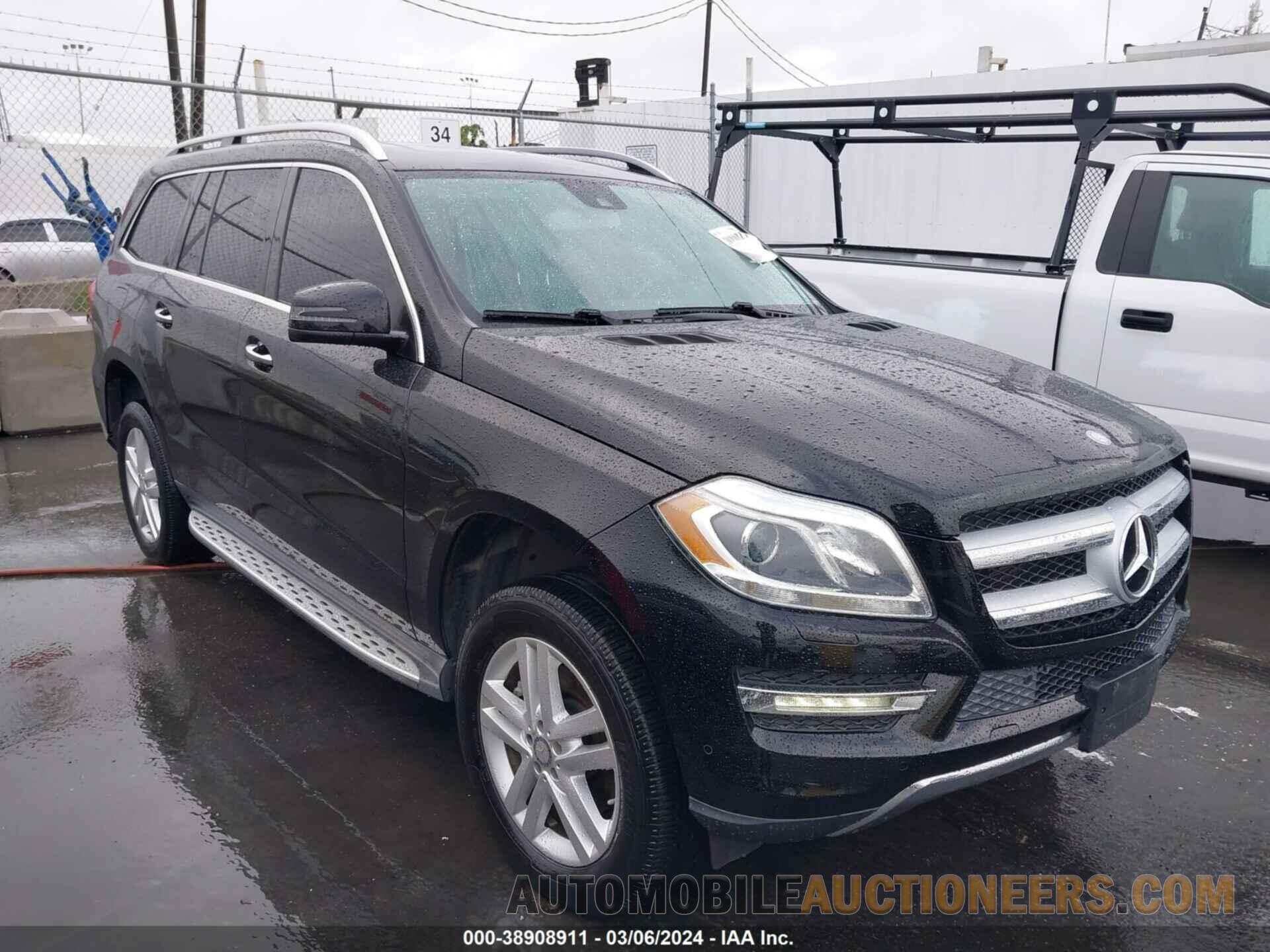 4JGDF6EE6FA511198 MERCEDES-BENZ GL 450 2015