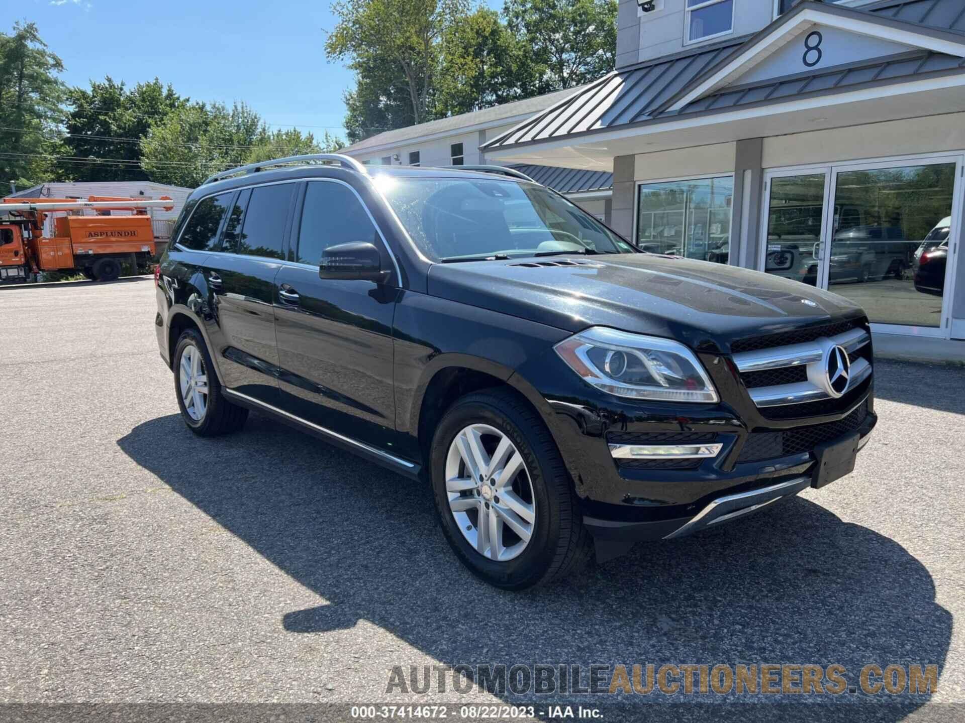 4JGDF6EE6GA686147 MERCEDES-BENZ GL 2016