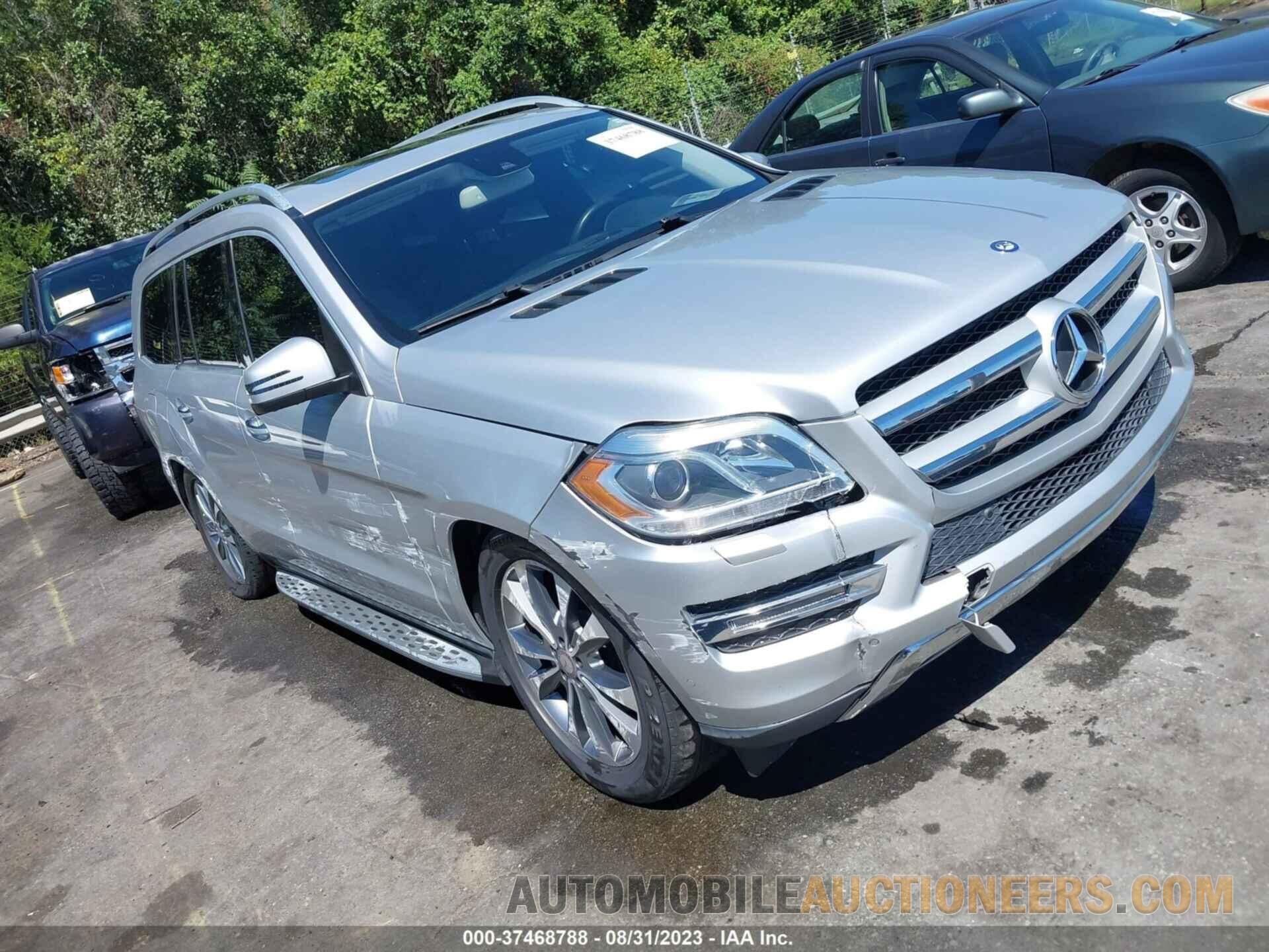 4JGDF6EE7FA452758 MERCEDES-BENZ GL-CLASS 2015