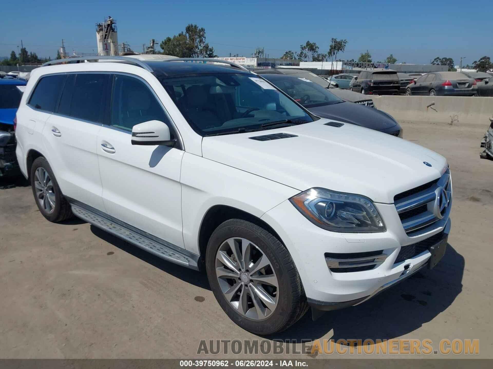 4JGDF6EE7FA465915 MERCEDES-BENZ GL 450 2015