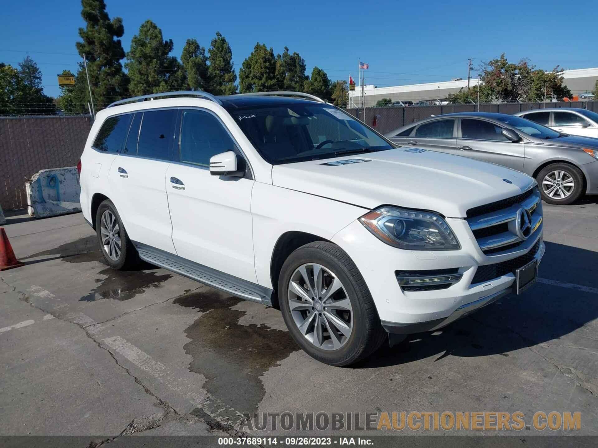 4JGDF6EE8FA478284 MERCEDES-BENZ GL-CLASS 2015