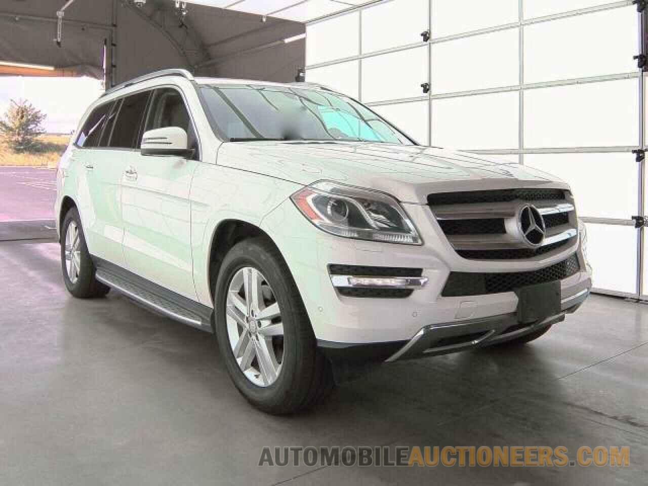 4JGDF6EE8FA486580 MERCEDES-BENZ GL-CLASS 2015