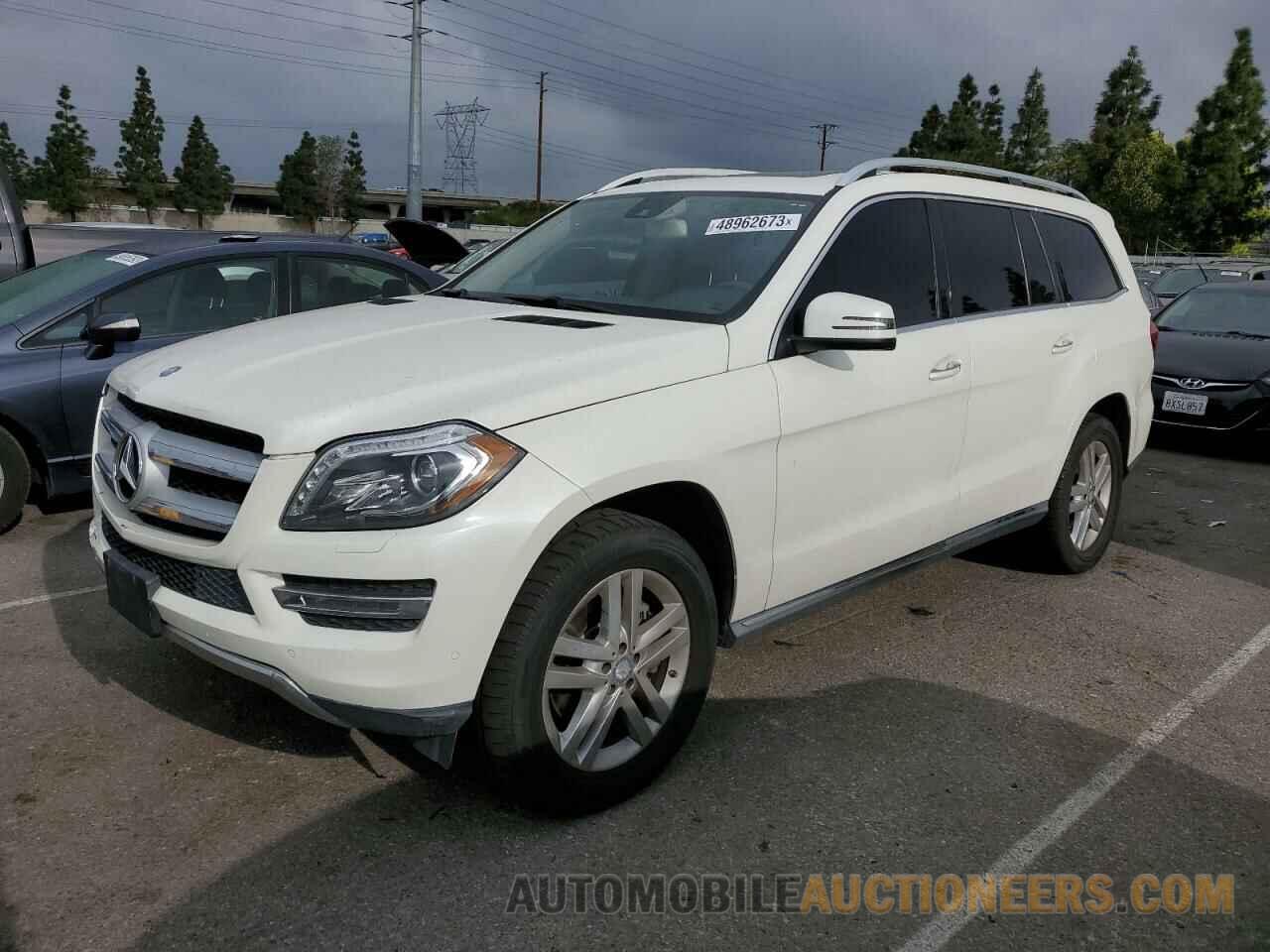 4JGDF6EE8FA528620 MERCEDES-BENZ GL-CLASS 2015