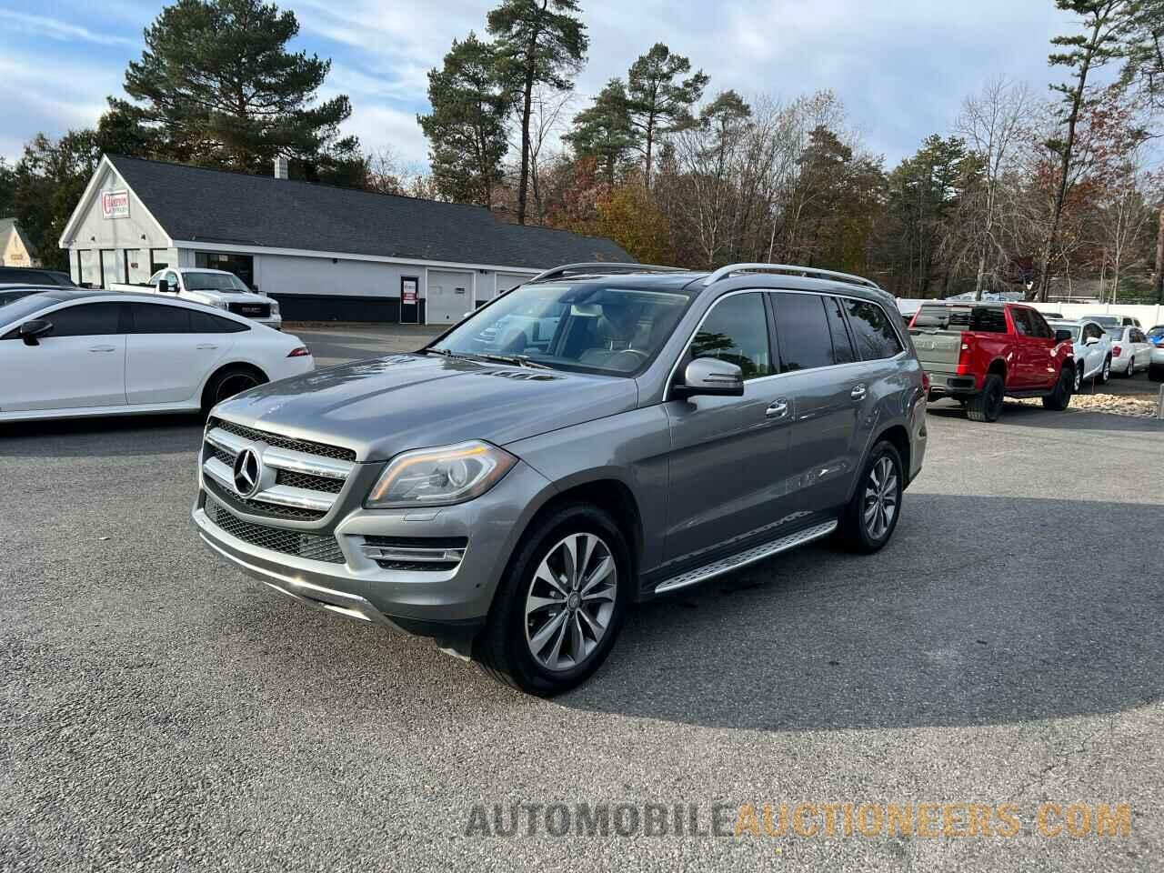 4JGDF6EE8GA627908 MERCEDES-BENZ GL-CLASS 2016