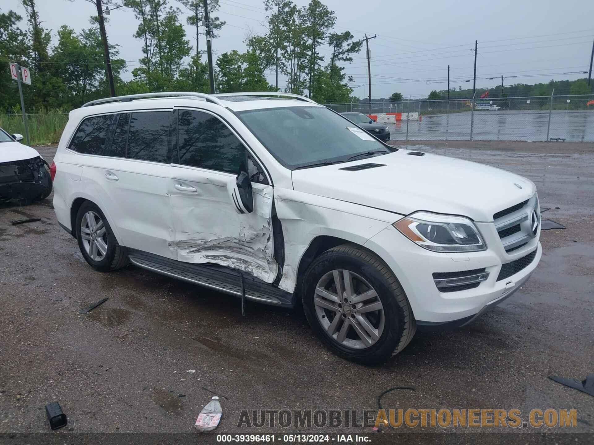 4JGDF6EE9FA527833 MERCEDES-BENZ GL 2015