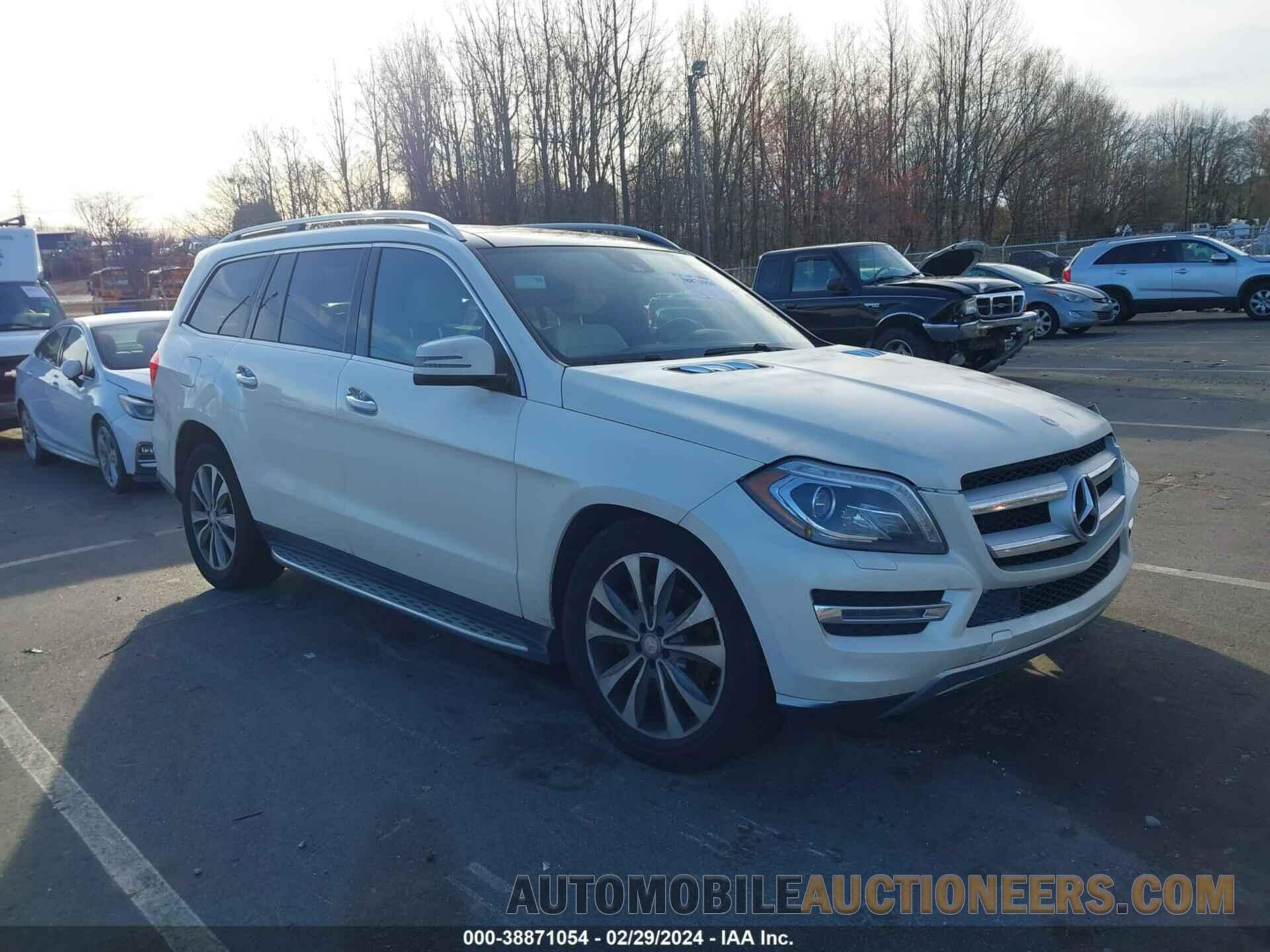 4JGDF6EE9FA589734 MERCEDES-BENZ GL-CLASS 2015