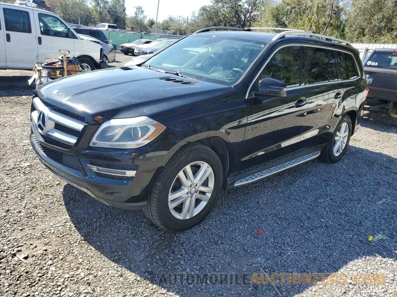 4JGDF7CE3DA220468 MERCEDES-BENZ GL-CLASS 2013