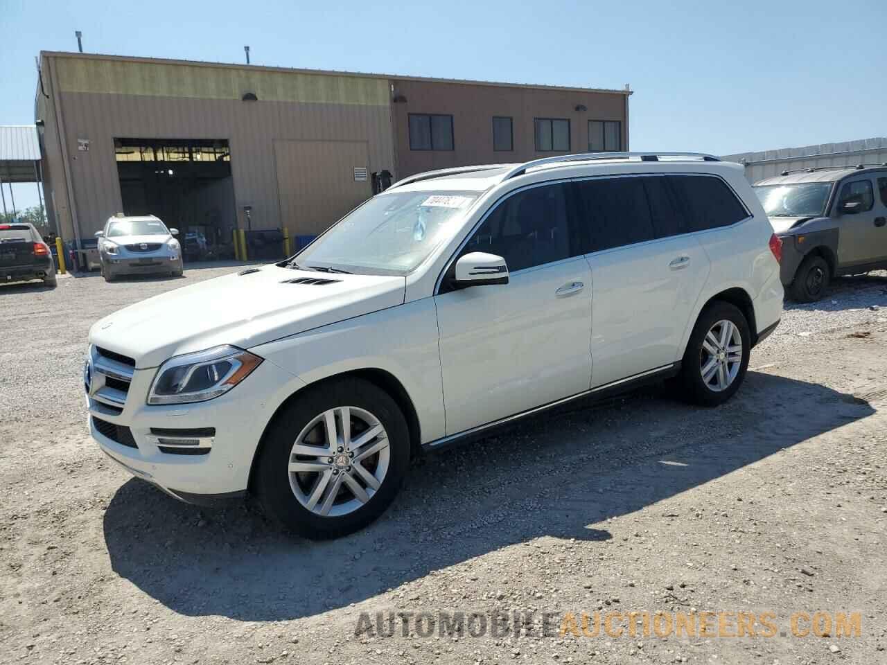 4JGDF7CE8DA231000 MERCEDES-BENZ GL-CLASS 2013