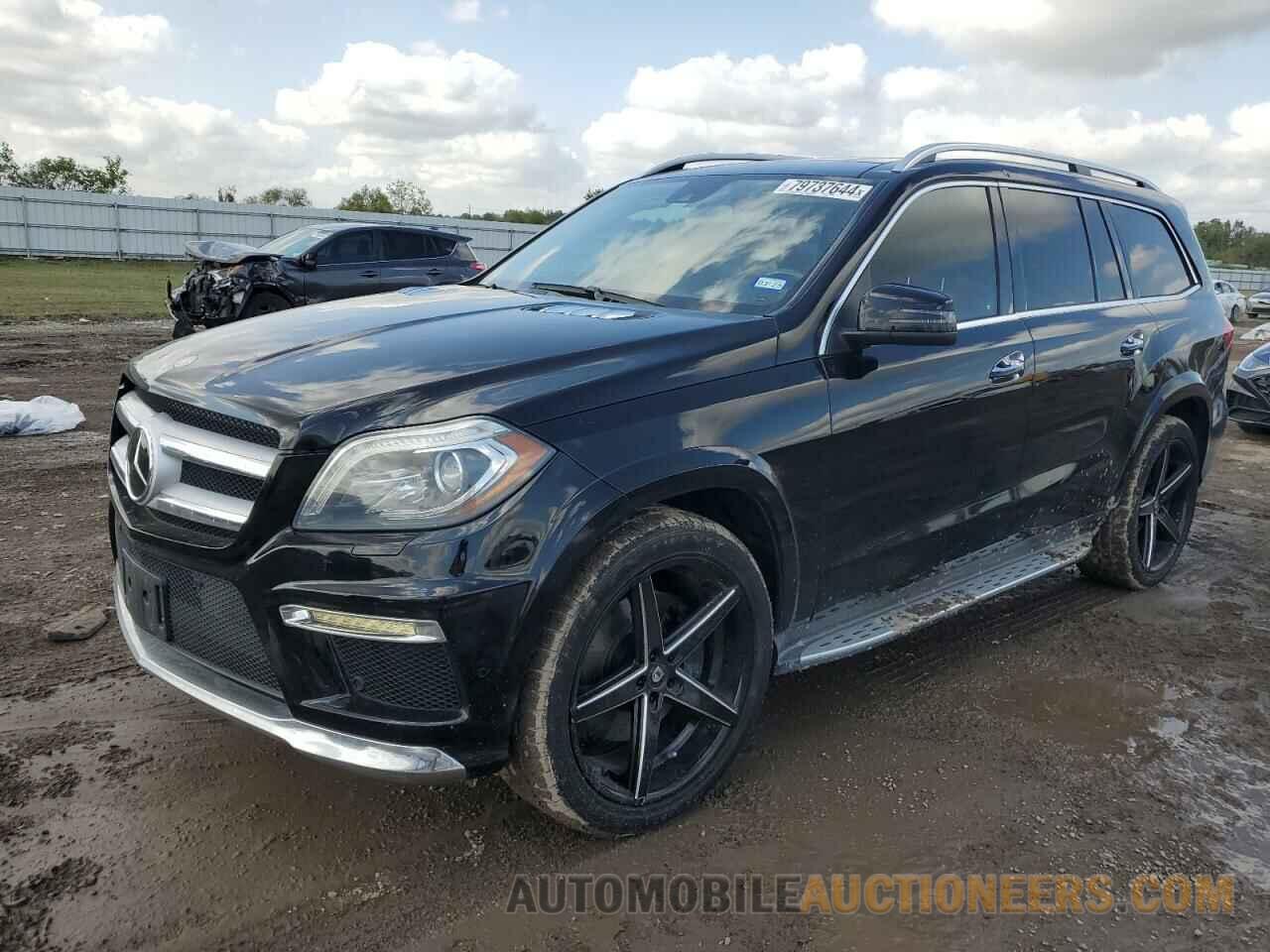 4JGDF7DE0DA136316 MERCEDES-BENZ GL-CLASS 2013