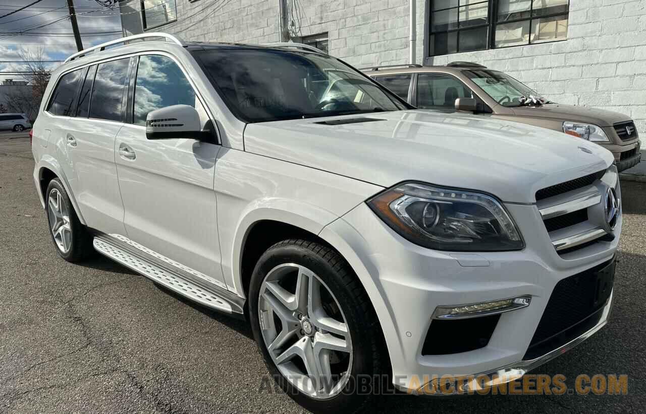 4JGDF7DE0FA557584 MERCEDES-BENZ GL-CLASS 2015