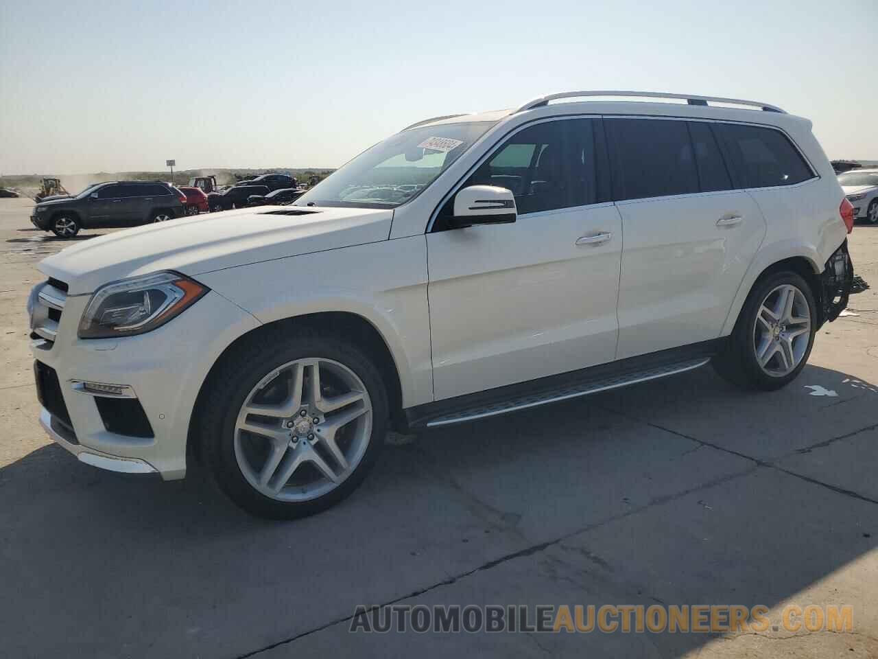 4JGDF7DE0GA698091 MERCEDES-BENZ GL-CLASS 2016