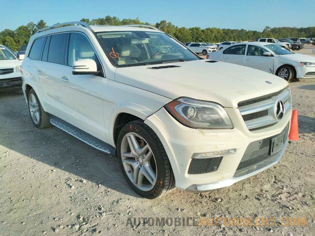 4JGDF7DE2DA115533 MERCEDES-BENZ GL-CLASS 2013