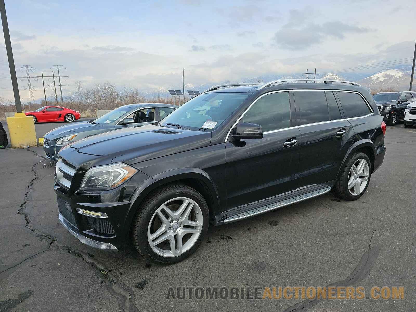 4JGDF7DE2FA480085 Mercedes-Benz GL 2015