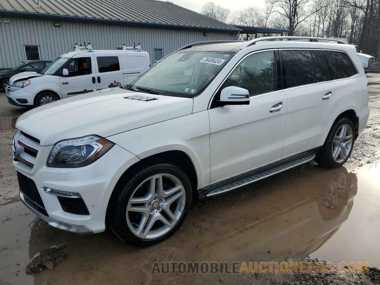 4JGDF7DE2FA481964 MERCEDES-BENZ GL-CLASS 2015