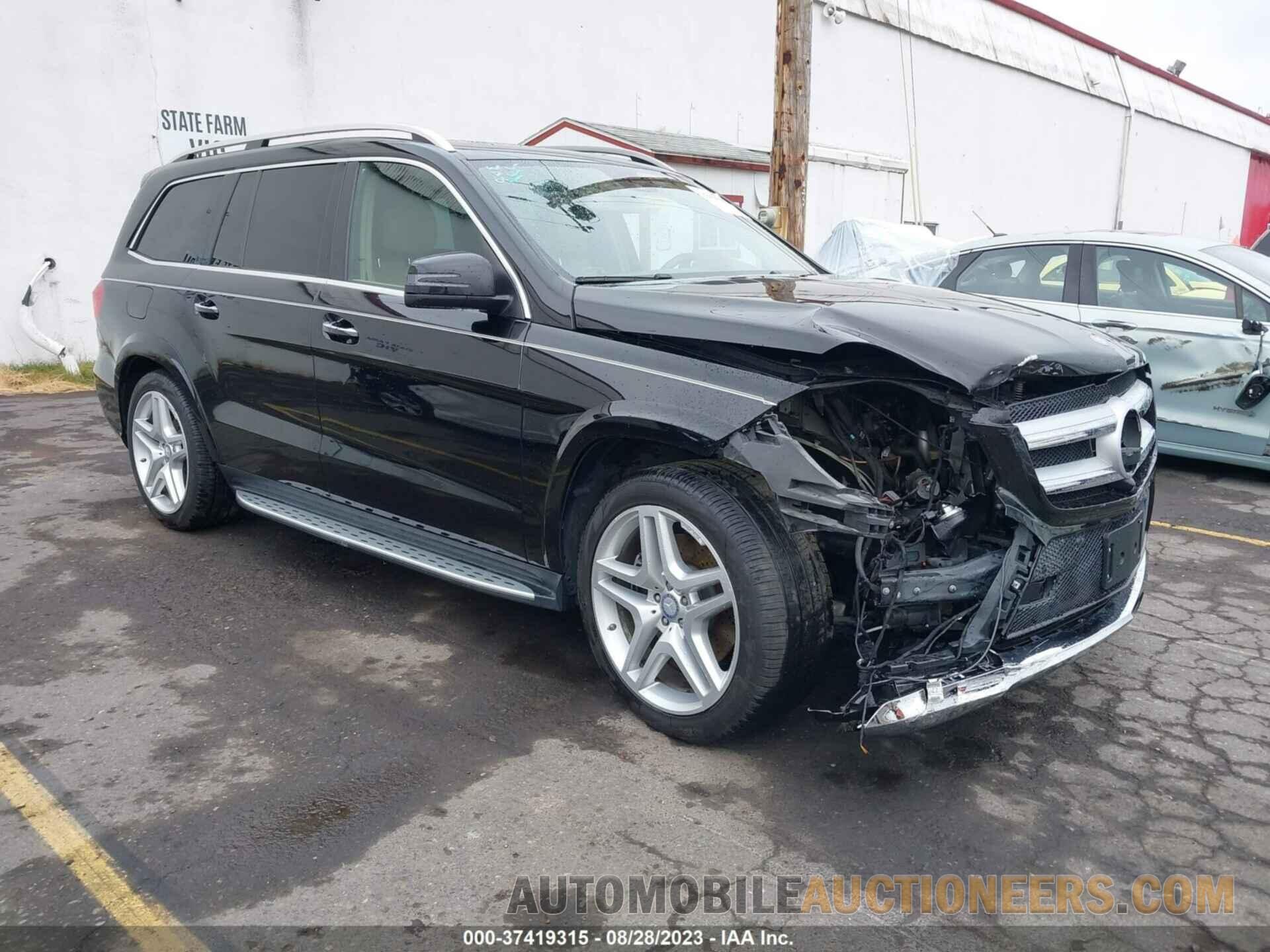 4JGDF7DE2FA528555 MERCEDES-BENZ GL-CLASS 2015