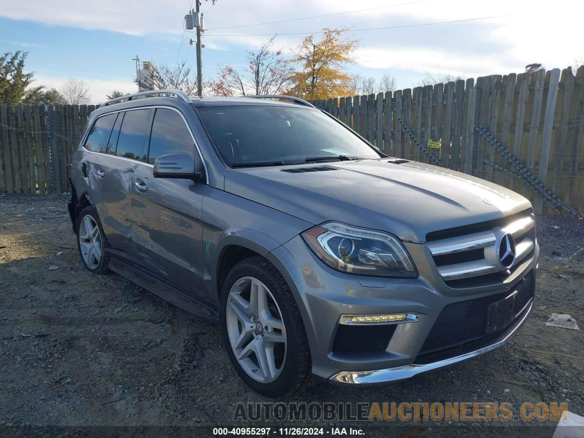 4JGDF7DE3FA466339 MERCEDES-BENZ GL 550 2015