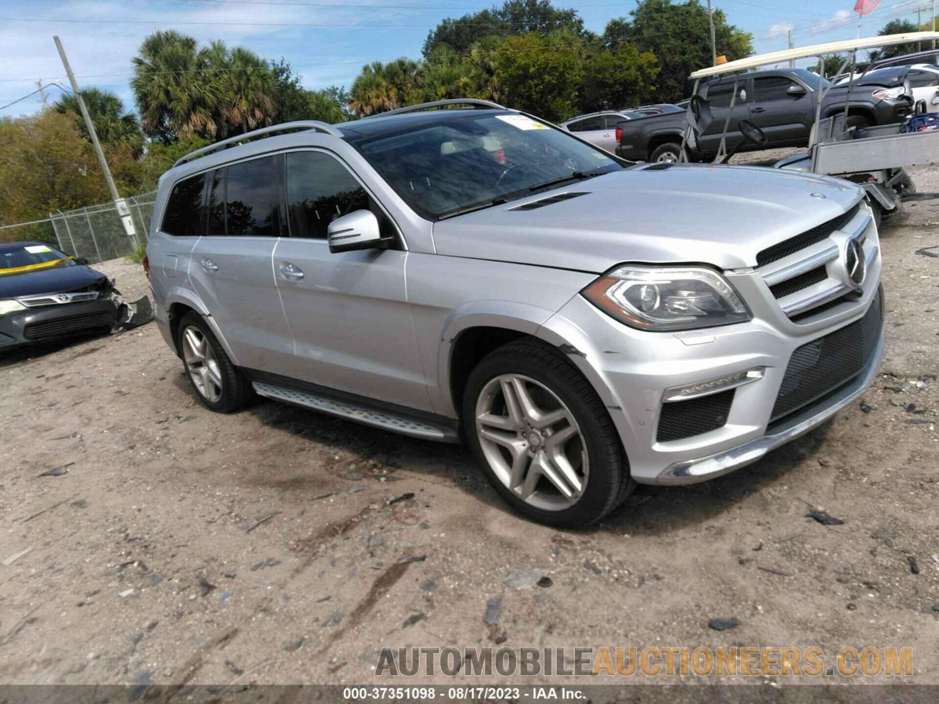 4JGDF7DE4FA467791 MERCEDES-BENZ GL 2015