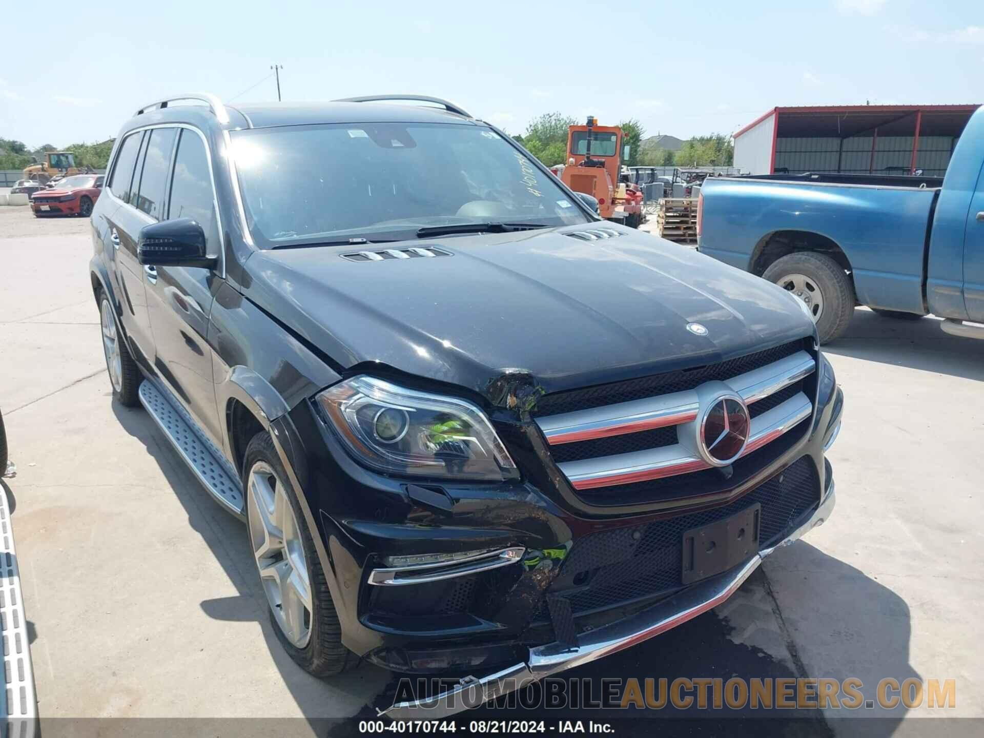 4JGDF7DE4FA591222 MERCEDES-BENZ GL 550 2015