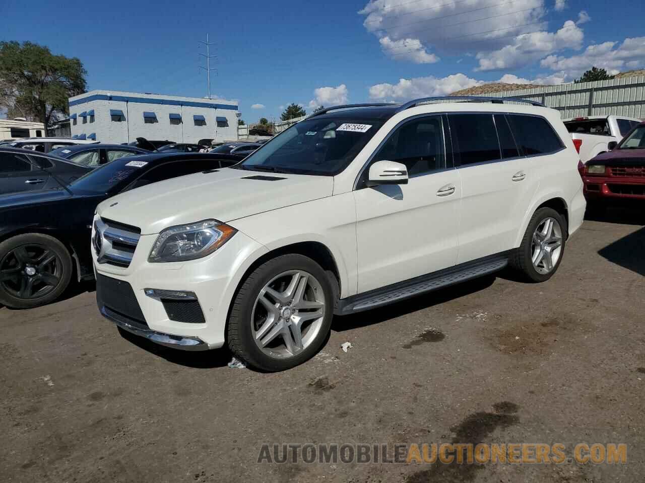 4JGDF7DE6FA448708 MERCEDES-BENZ GL-CLASS 2015