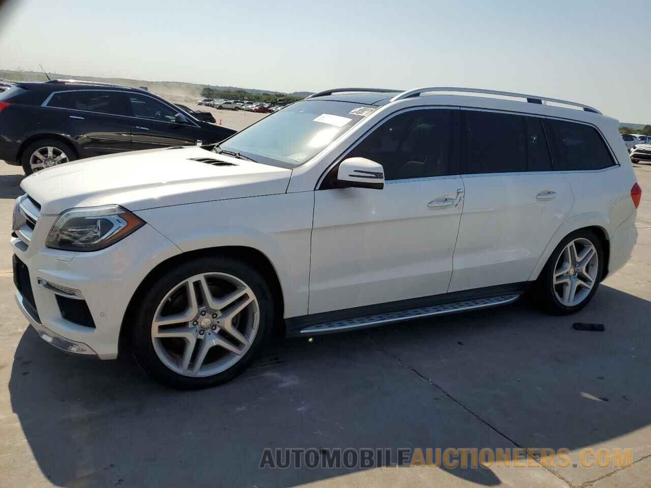 4JGDF7DE6FA512956 MERCEDES-BENZ GL-CLASS 2015