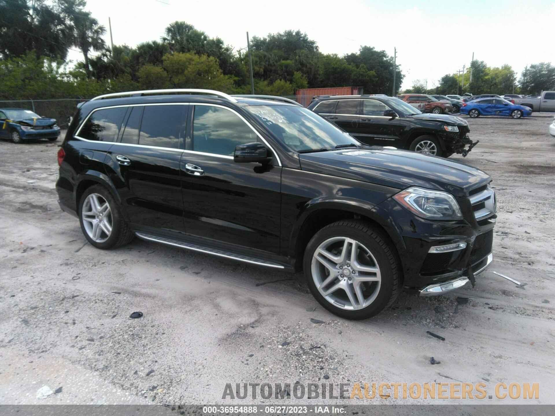 4JGDF7DE7FA494838 MERCEDES-BENZ GL-CLASS 2015