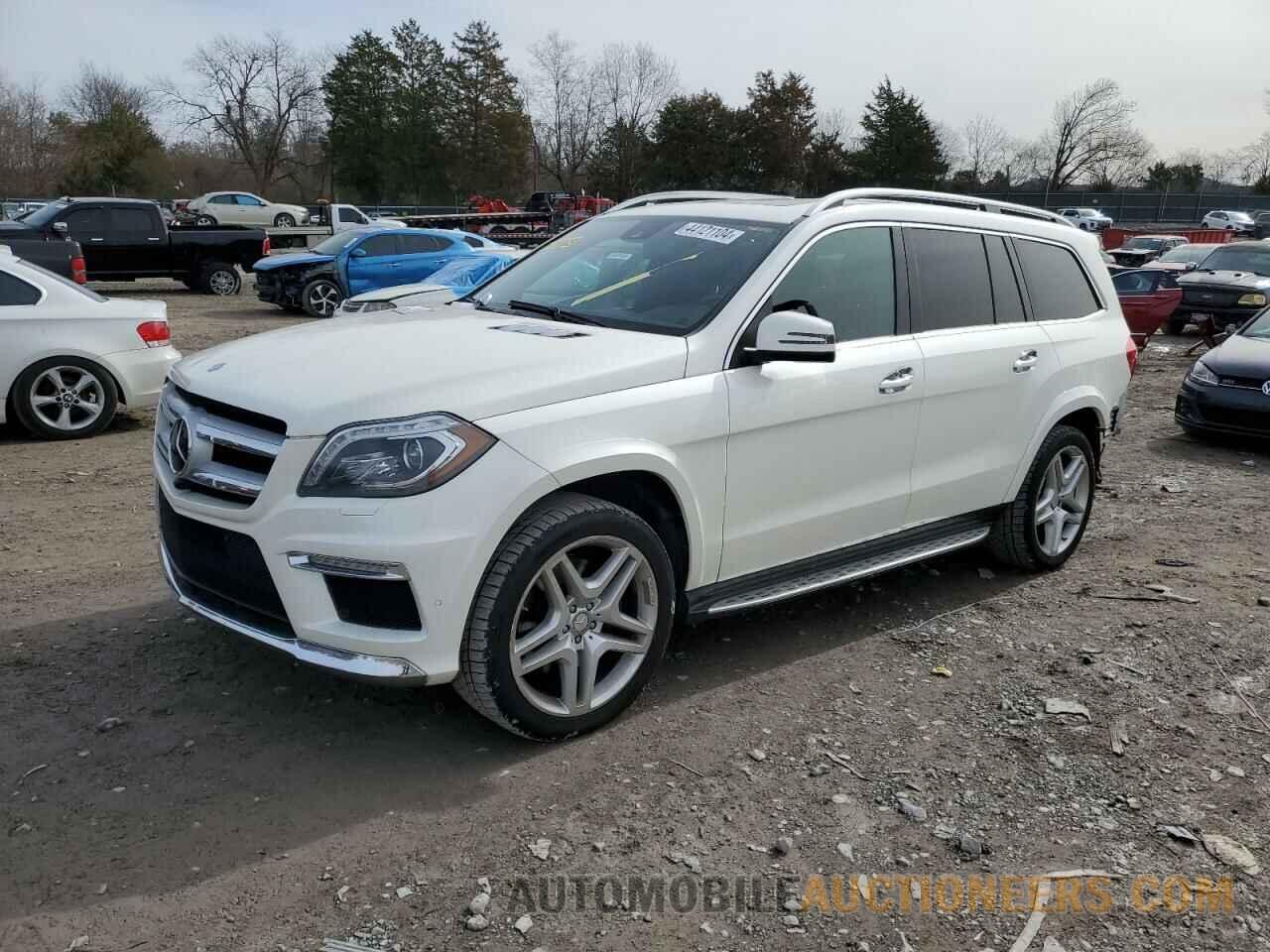 4JGDF7DE8FA451433 MERCEDES-BENZ GL-CLASS 2015