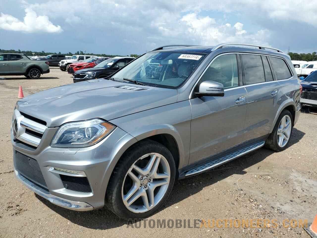 4JGDF7DE8FA482973 MERCEDES-BENZ GL-CLASS 2015