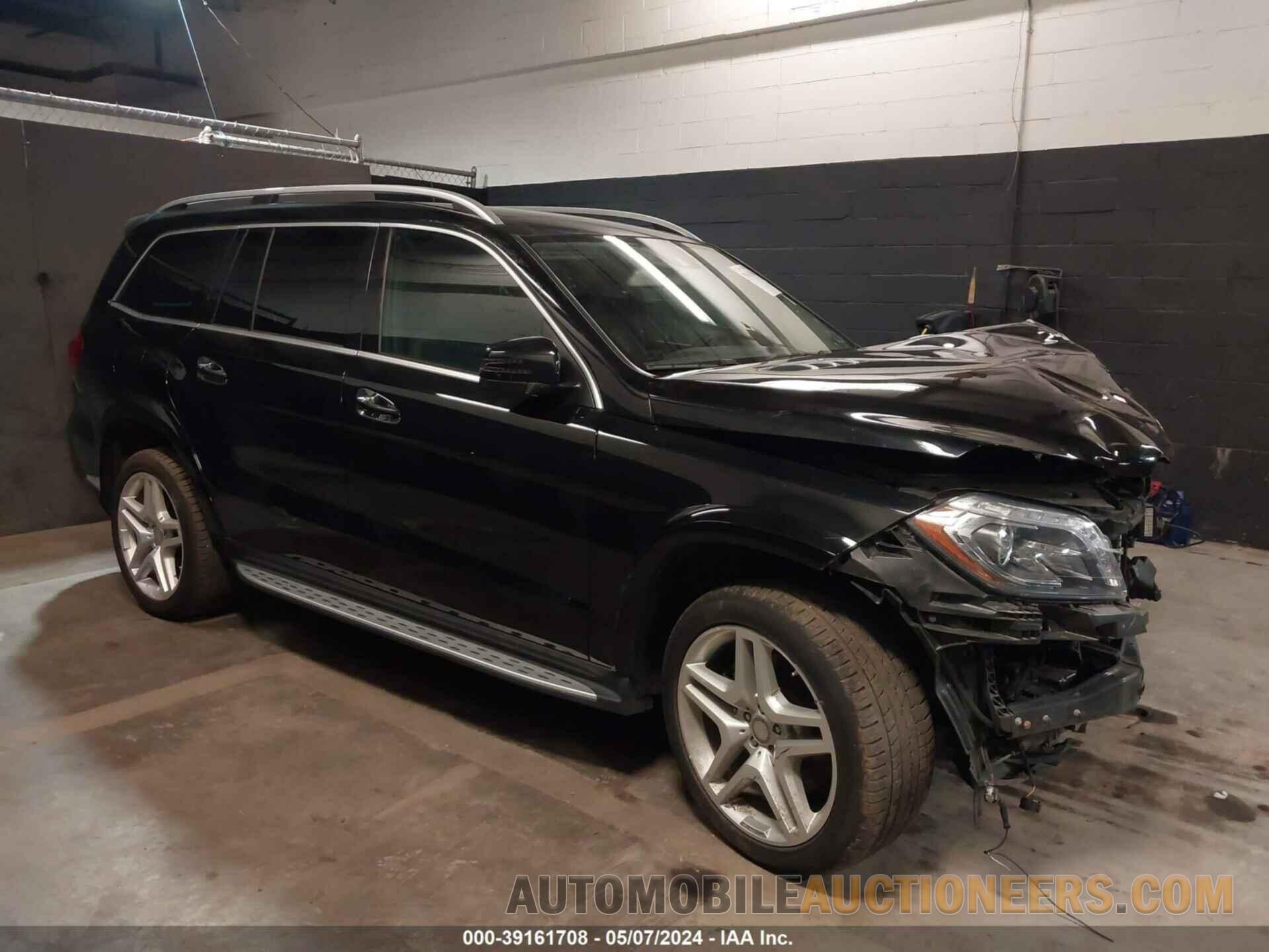 4JGDF7DE8GA686741 MERCEDES-BENZ GL 550 2016