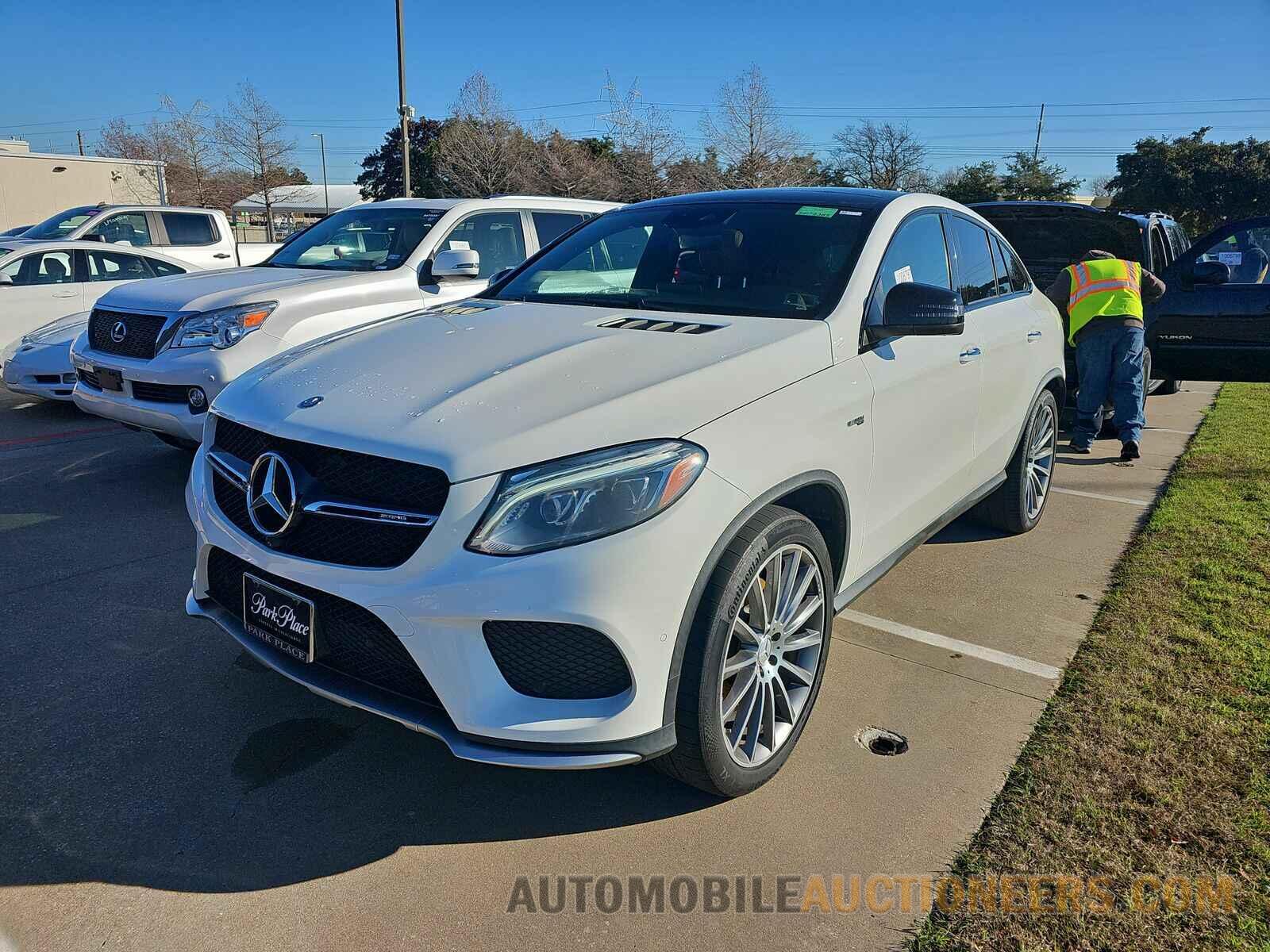 4JGED6EB5HA069369 Mercedes-Benz AMG 2017