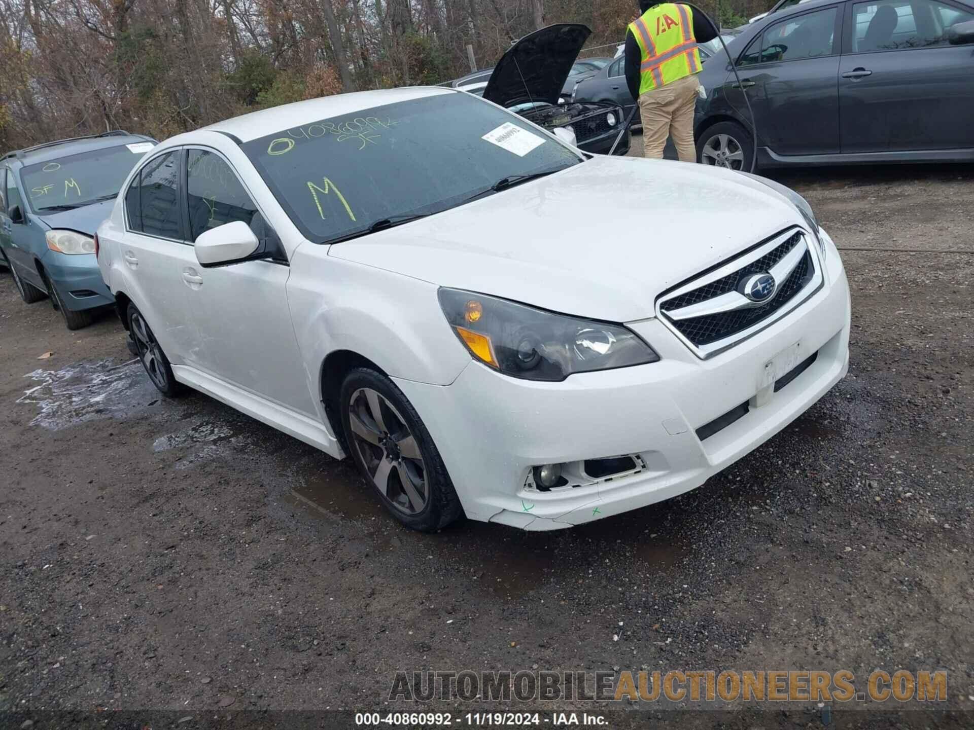 4S3BMBJ65B3245678 SUBARU LEGACY 2011