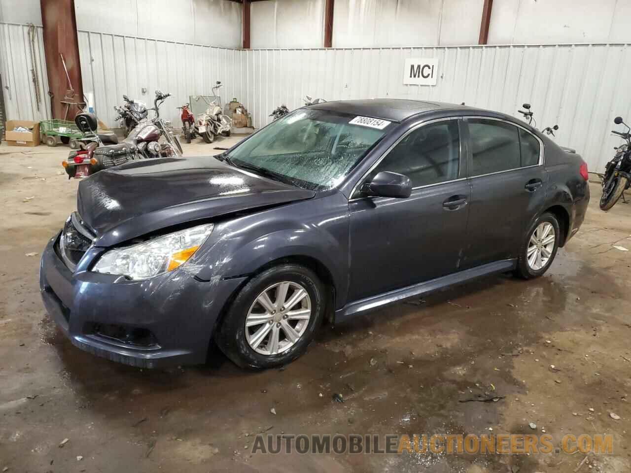 4S3BMCH69B3215689 SUBARU LEGACY 2011