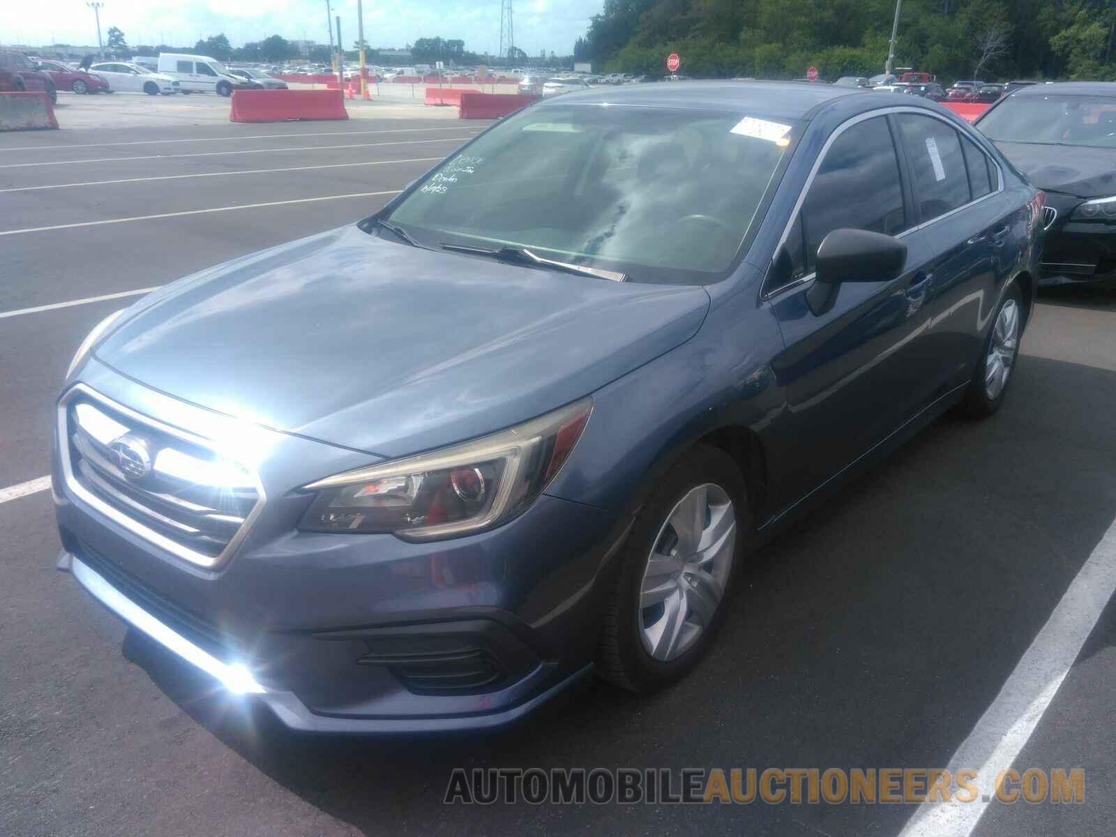 4S3BNAA60J3045264 Subaru Legacy 2018