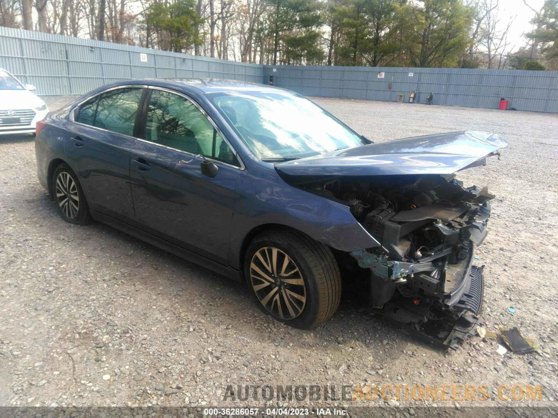 4S3BNAB65J3005017 SUBARU LEGACY 2018