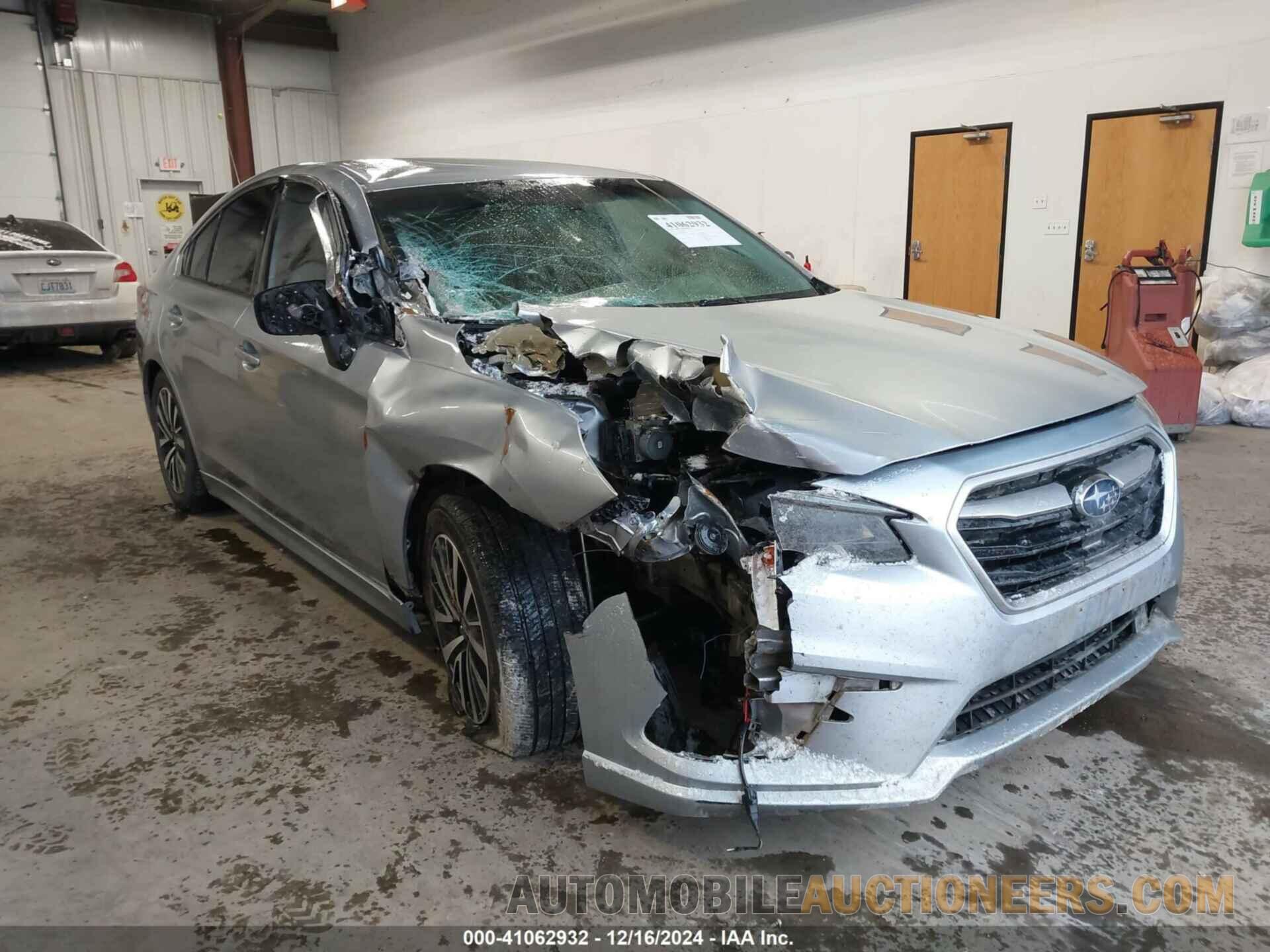 4S3BNAB66J3025759 SUBARU LEGACY 2018