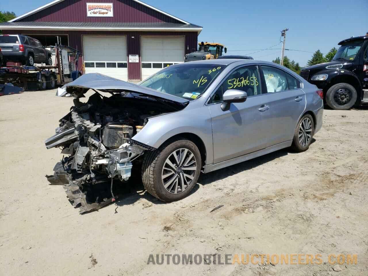 4S3BNAF60J3016081 SUBARU LEGACY 2018