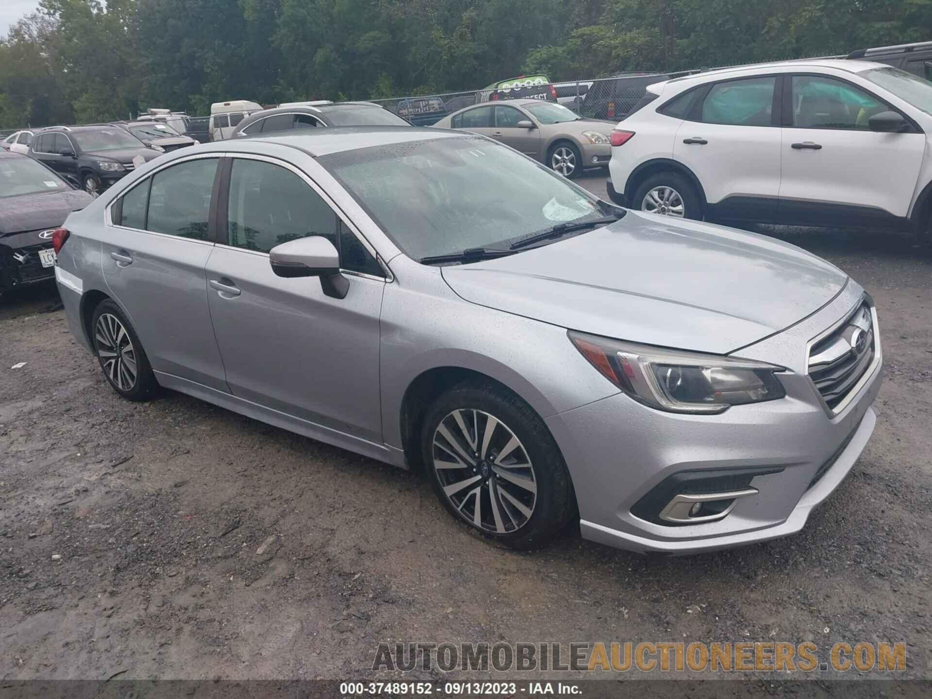 4S3BNAF61J3037487 SUBARU LEGACY 2018