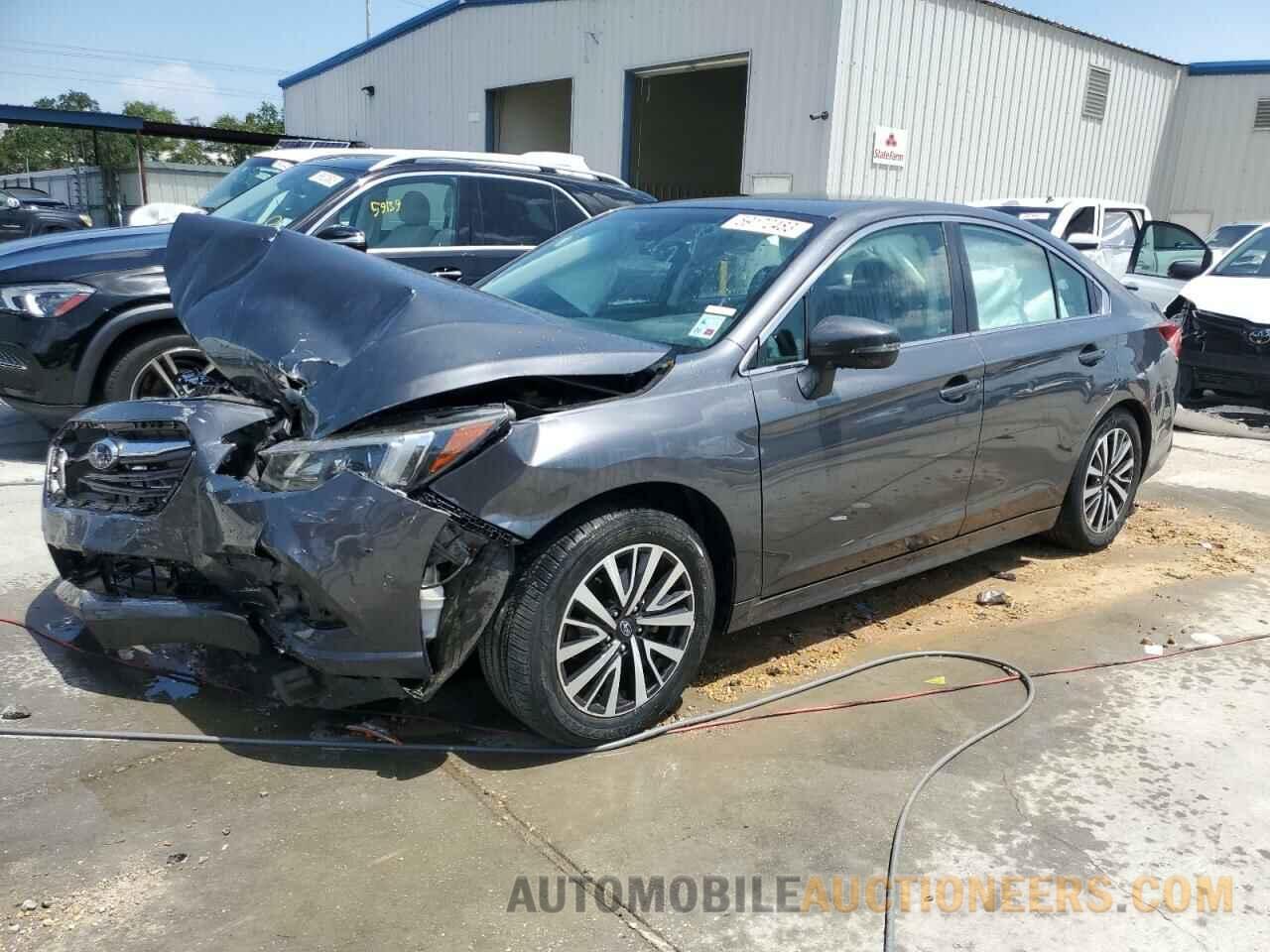 4S3BNAF65J3027481 SUBARU LEGACY 2018